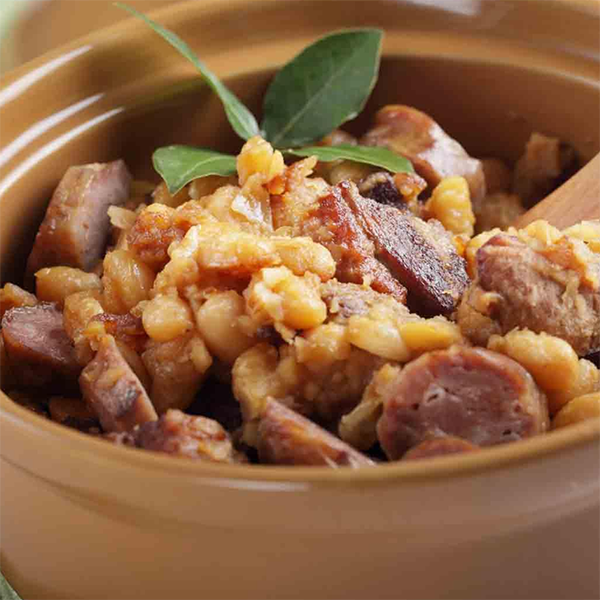 Vente de cassoulet au confit de canard Belpech